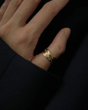 LUTZA銀色扭轉式開口戒指